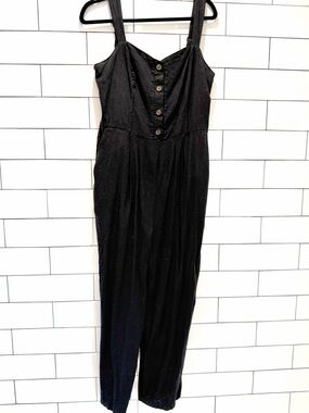 NWOT - Black Button-Front Sleeveless Jumpsuit